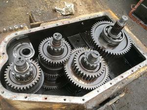 铲车变速箱维修